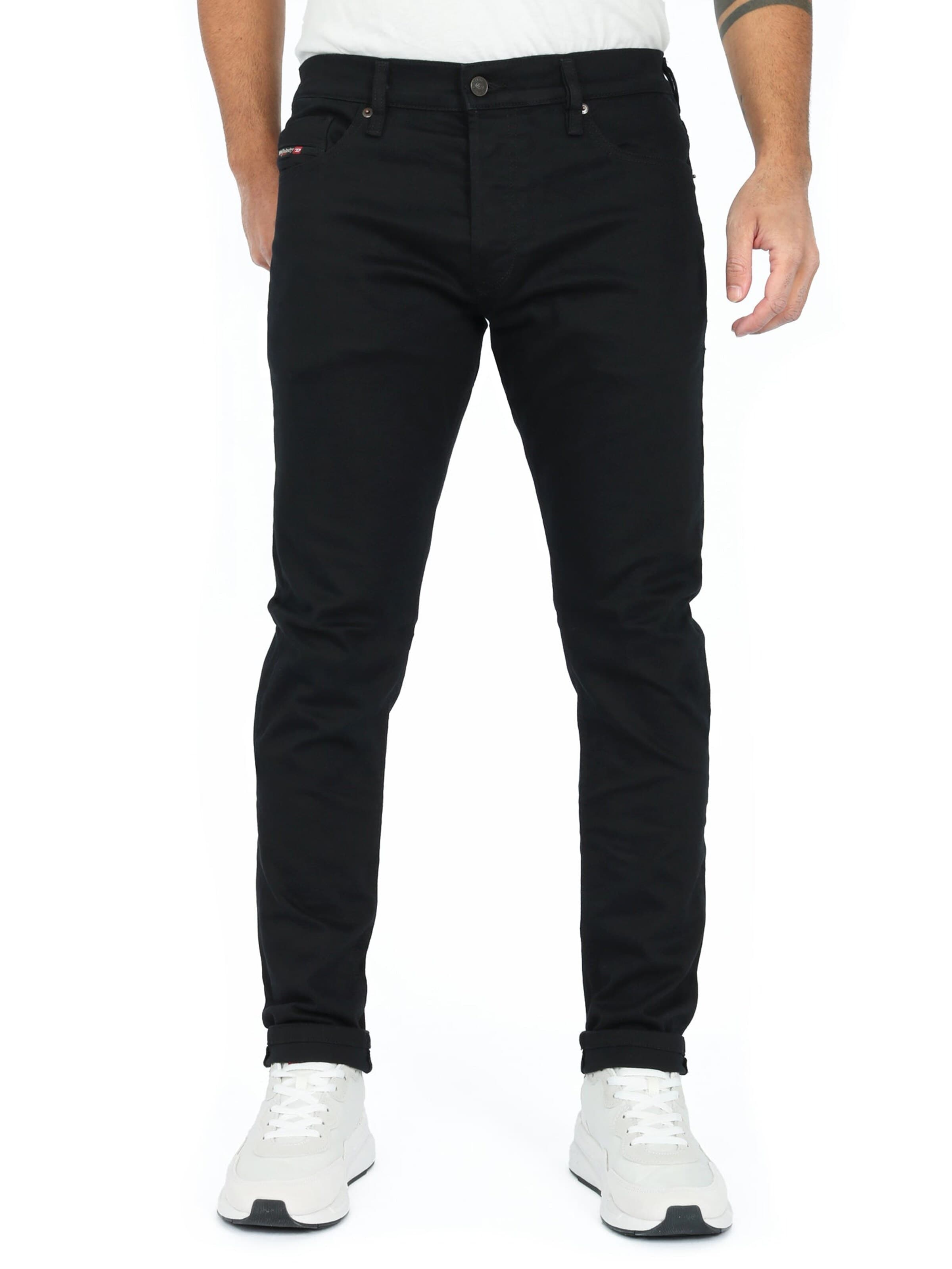 DIESEL Slimfit Jeans 'Tepphar-X'‌‌‌‌‌‌‌‌ in Schwarz: Vorderseite