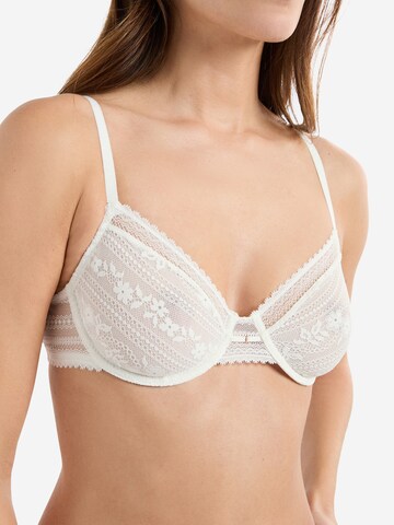 ETAM T-shirt Bra 'AURA' in Beige