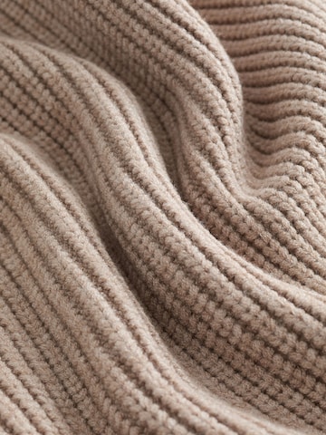 Next Broderad topp i beige