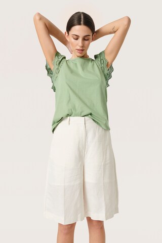 SOAKED IN LUXURY Shirt in Groen: voorkant