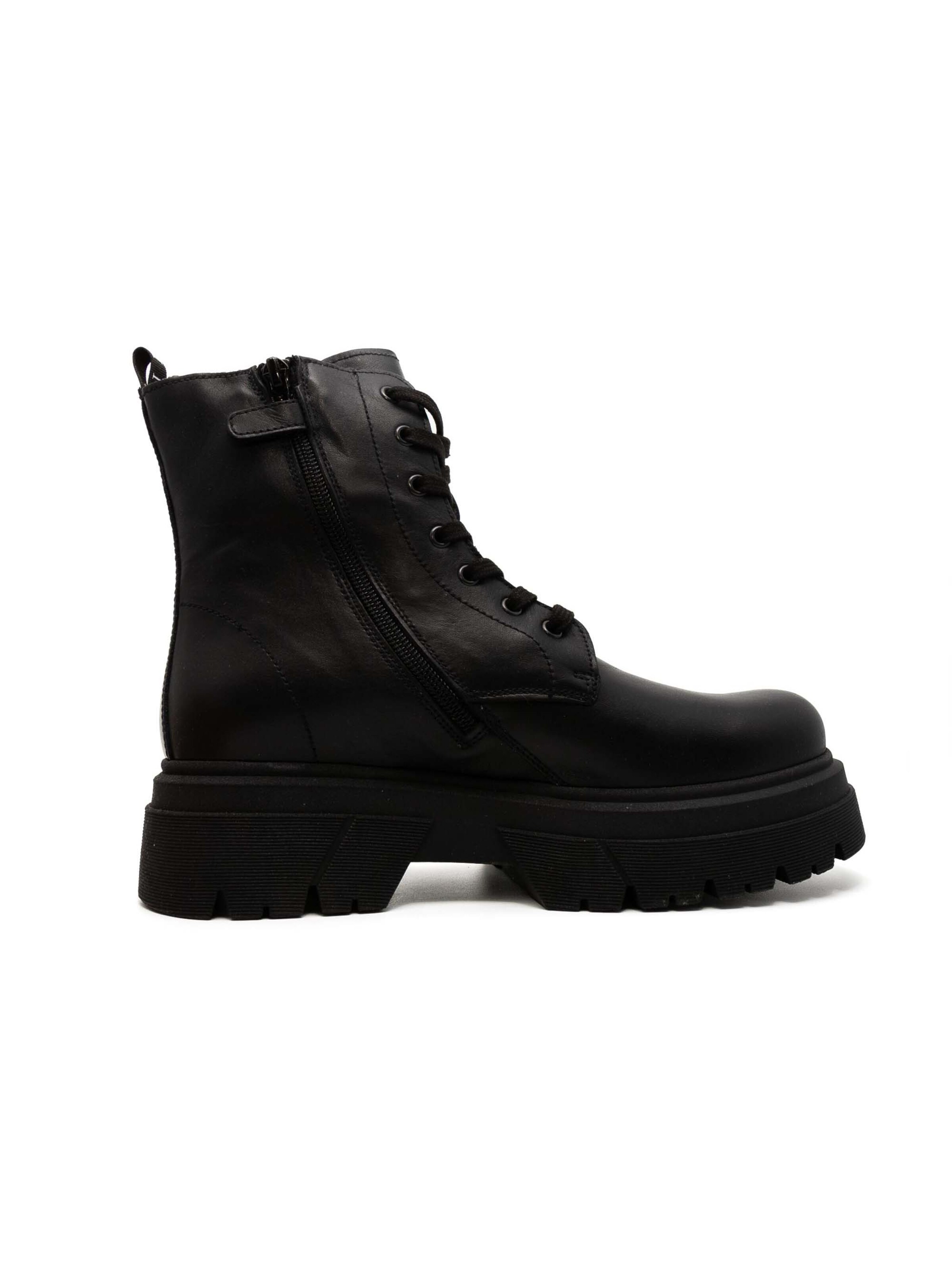 Nero Giardini Boot 'Cairo Nero Tr Pistoia Leonor Li' in Black