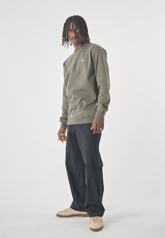 Cleptomanicx Sweatshirt ' Embro Gull' in Green: front