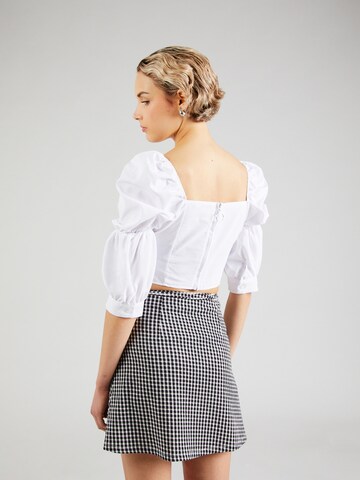 Trendyol Blouse in White