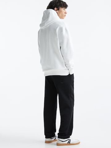 Pull&Bear Regular Trousers in Black