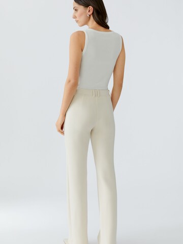 OUI Flared Hose in Weiß