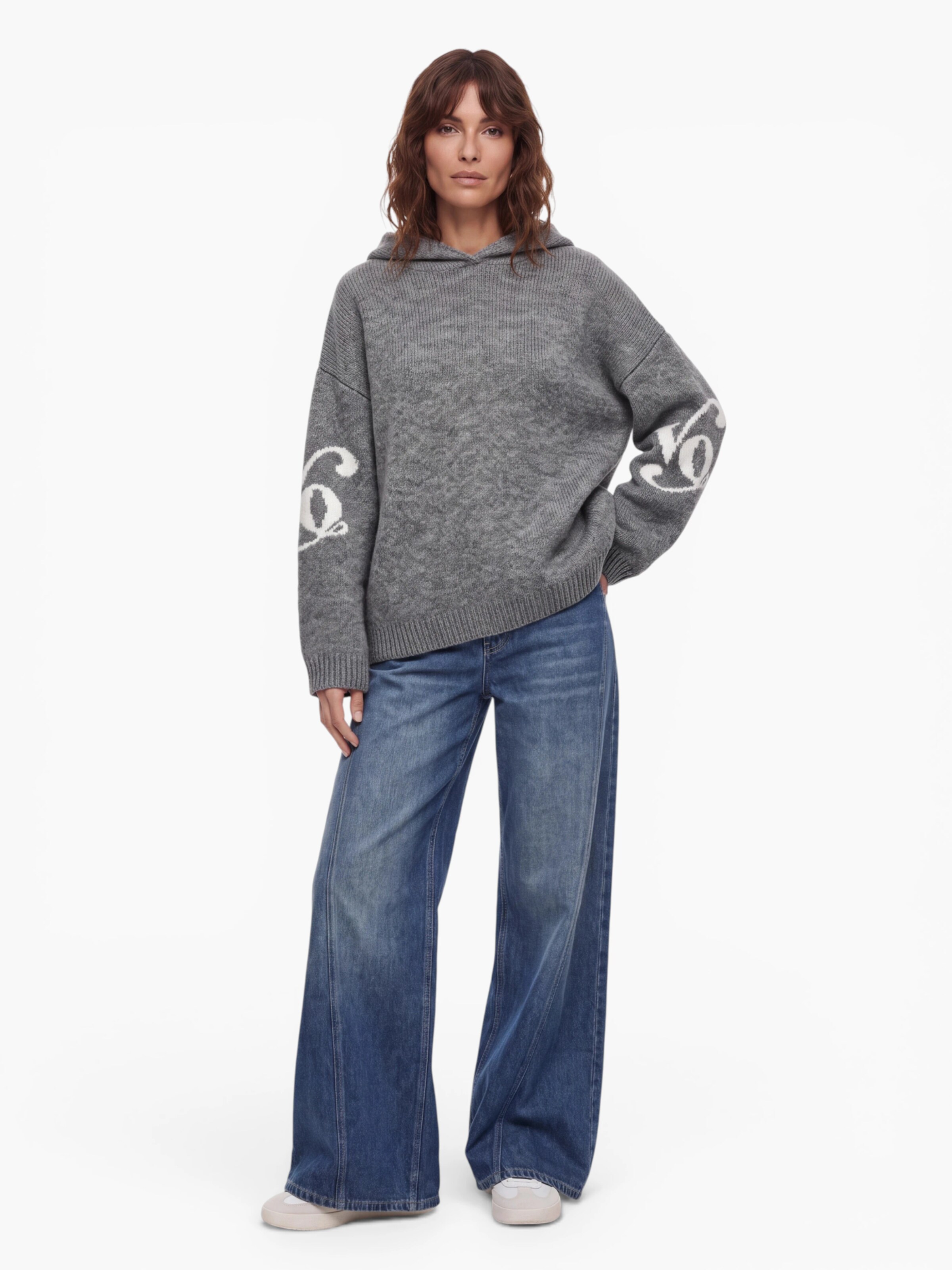 Pullover di VERSTIQUE in grigio