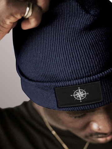 Neverless Beanie 'Kompass' in Blue: front