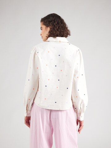 UNITED COLORS OF BENETTON Блуза в бяло
