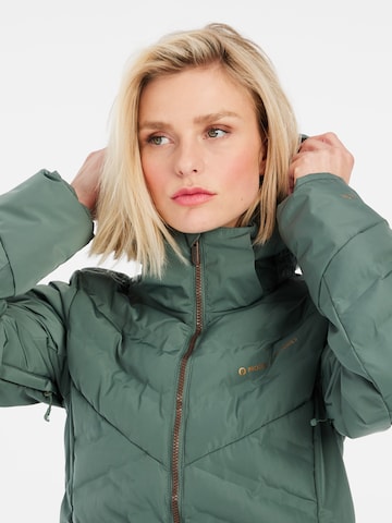 PROTEST Sportjacke 'PRTAPPLY' in Grün: Vorderseite