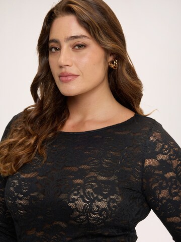 Fiorella Rubino - Camiseta en negro
