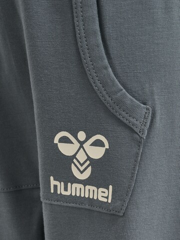 Effilé Pantalon Hummel en gris