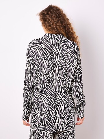 Apricot Zebra Print High-Low Shirt ' ' in Grau