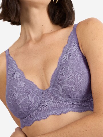 TRIUMPH T-shirt Bra ' Red Label Amourette Charm ' in Purple