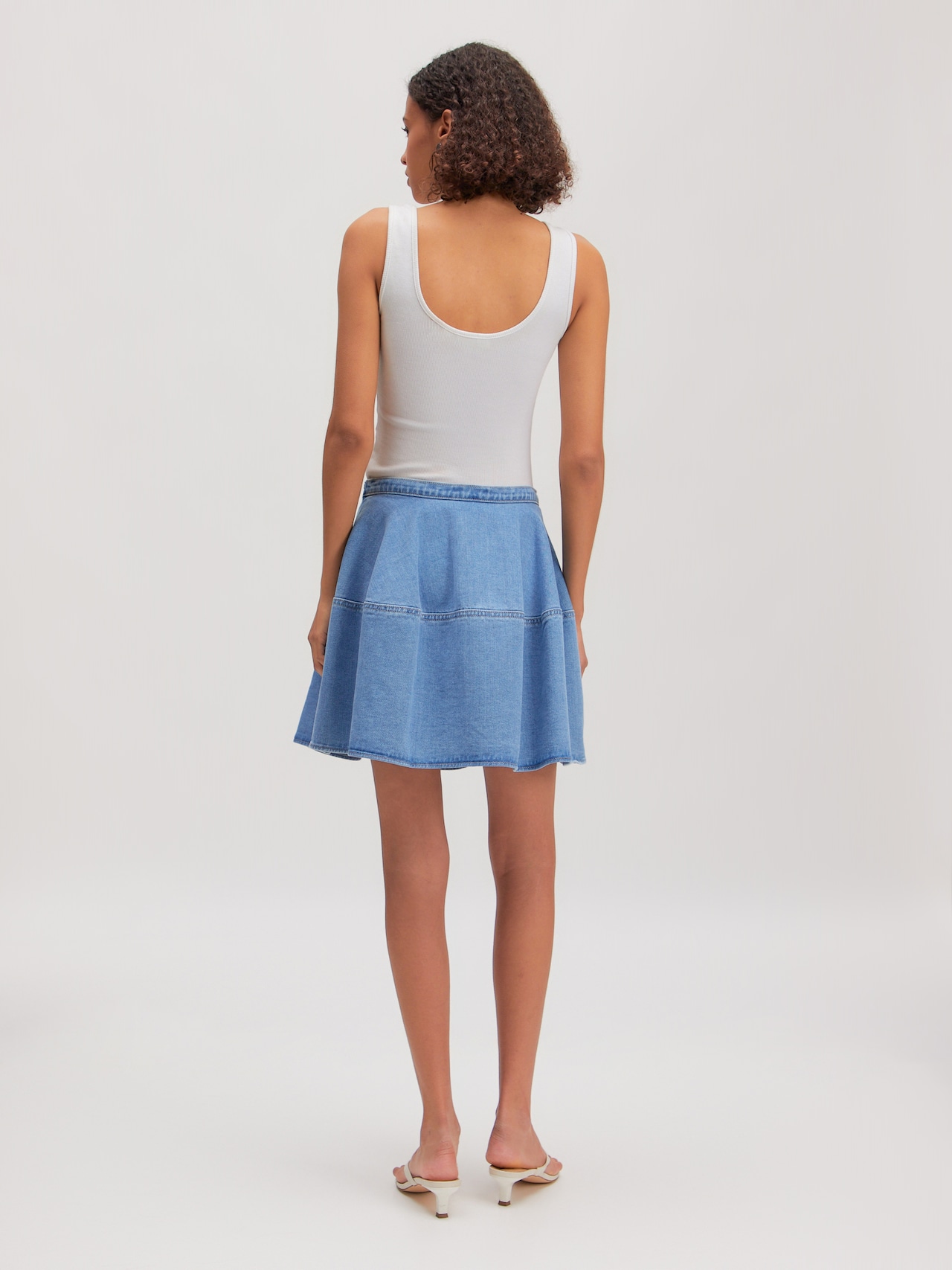 EDITED Rok 'Jackie' Lichtblauw