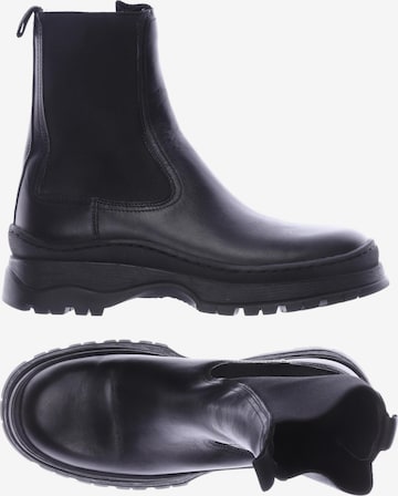 Arket Dress Boots in 37 in Black: front