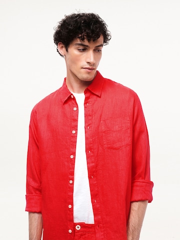 Haris Cotton Shirt in Red