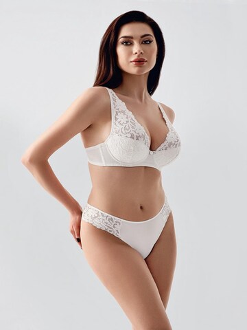C&City Triangel Wäsche-Set in Beige