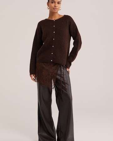 WE Fashion Kampsun, värv pruun