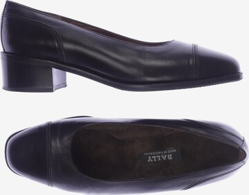 Bally Flats & Loafers in 36 in Black: front