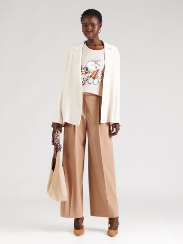 Hailys Μπλουζάκι 'Ti44lly' σε μπεζ