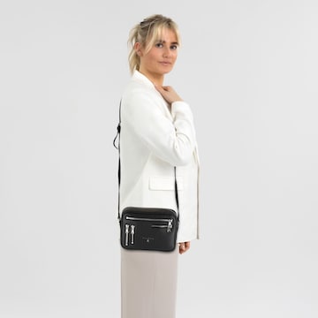 Sac à bandoulière PATRIZIA PEPE en noir