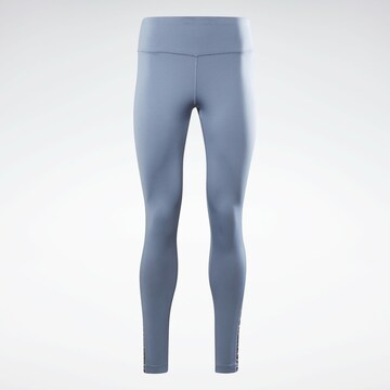 Skinny Pantaloni sportivi di Reebok in blu