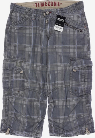 TIMEZONE Shorts in 32 in Grey: front