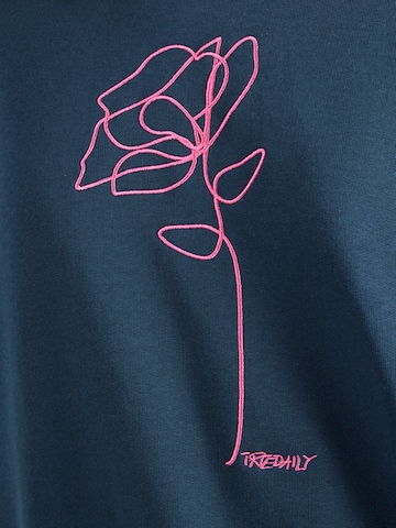 Iriedaily Majica 'One Rose' | modra barva