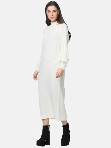 Elara Strickkleid in Weiß