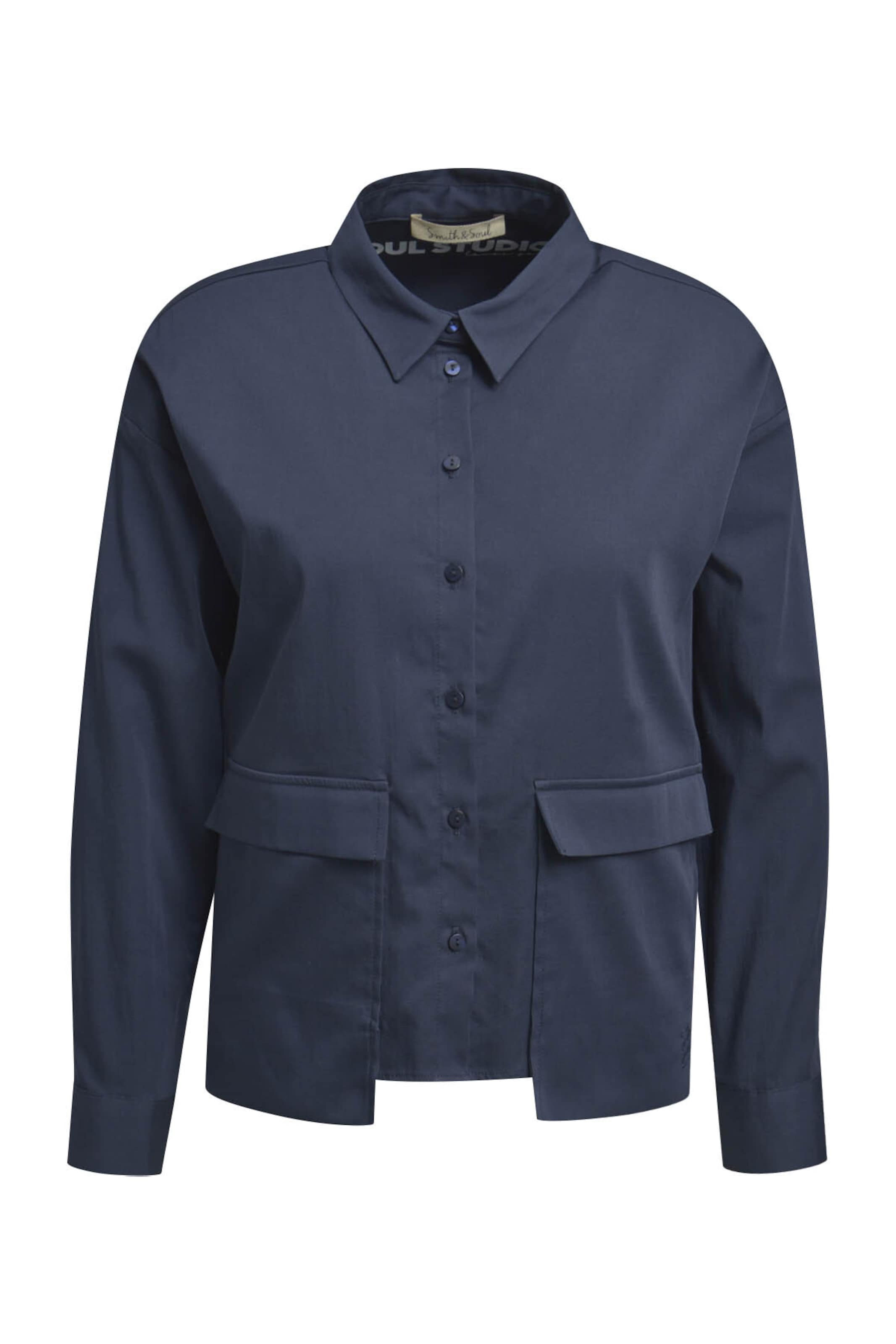 Smith&Soul Blouse in Blue: front