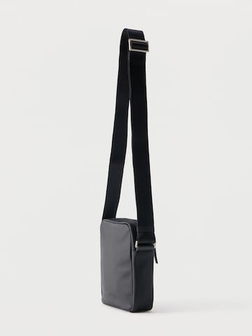 Calvin Klein Regular Traditional pants in Black