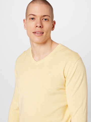 Coupe regular Pull-over TOM TAILOR en jaune