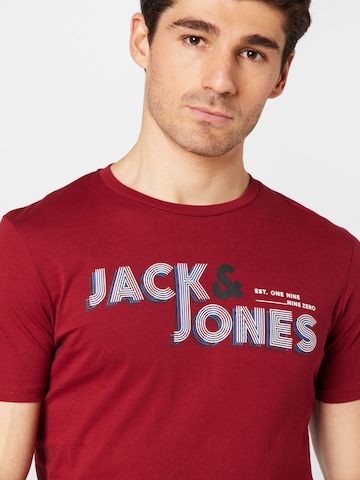 T-Shirt 'FRIDAY' JACK & JONES en rouge