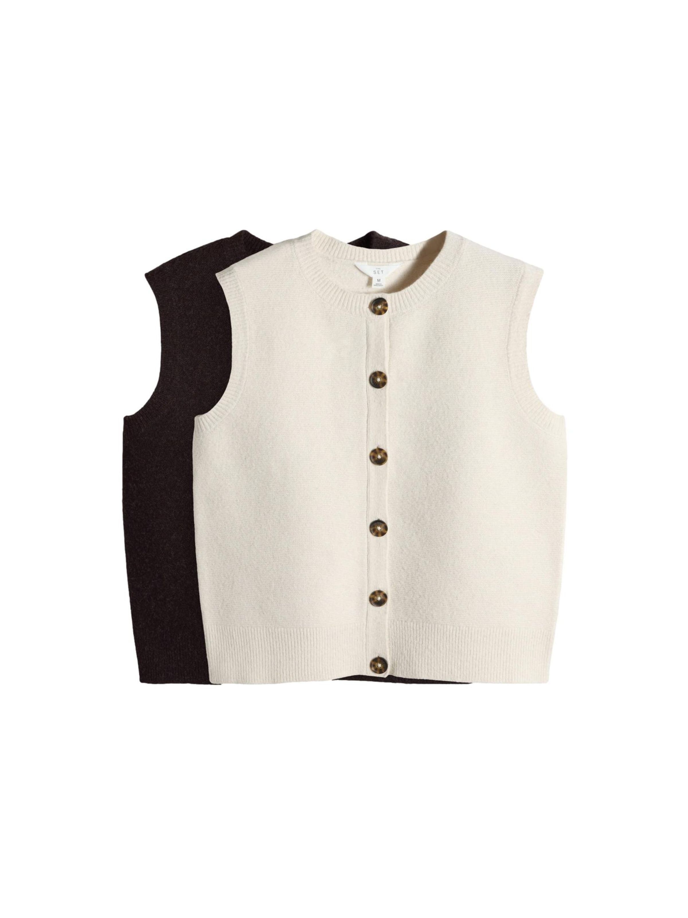 The Set Knitted vest in Beige: front