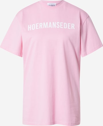 Hoermanseder x About You T-Shirt 'Suki' in Pink: predná strana