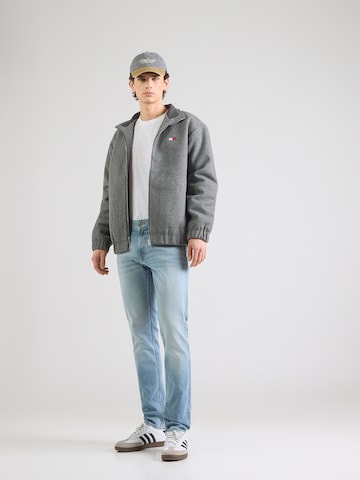 Pepe Jeans Дънки Tapered Leg Дънки 'Spike' в синьо