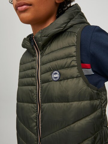 zaļš Jack & Jones Junior Veste 'Hero'