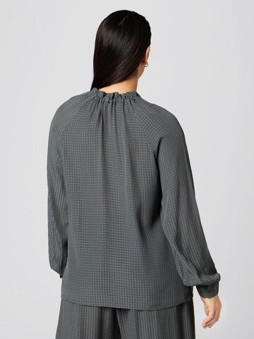 Guido Maria Kretschmer Curvy - Blusa 'Majella' em verde