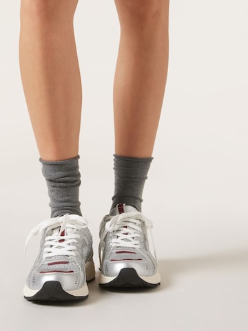 CALZEDONIA Socken in Grau: Vorderseite