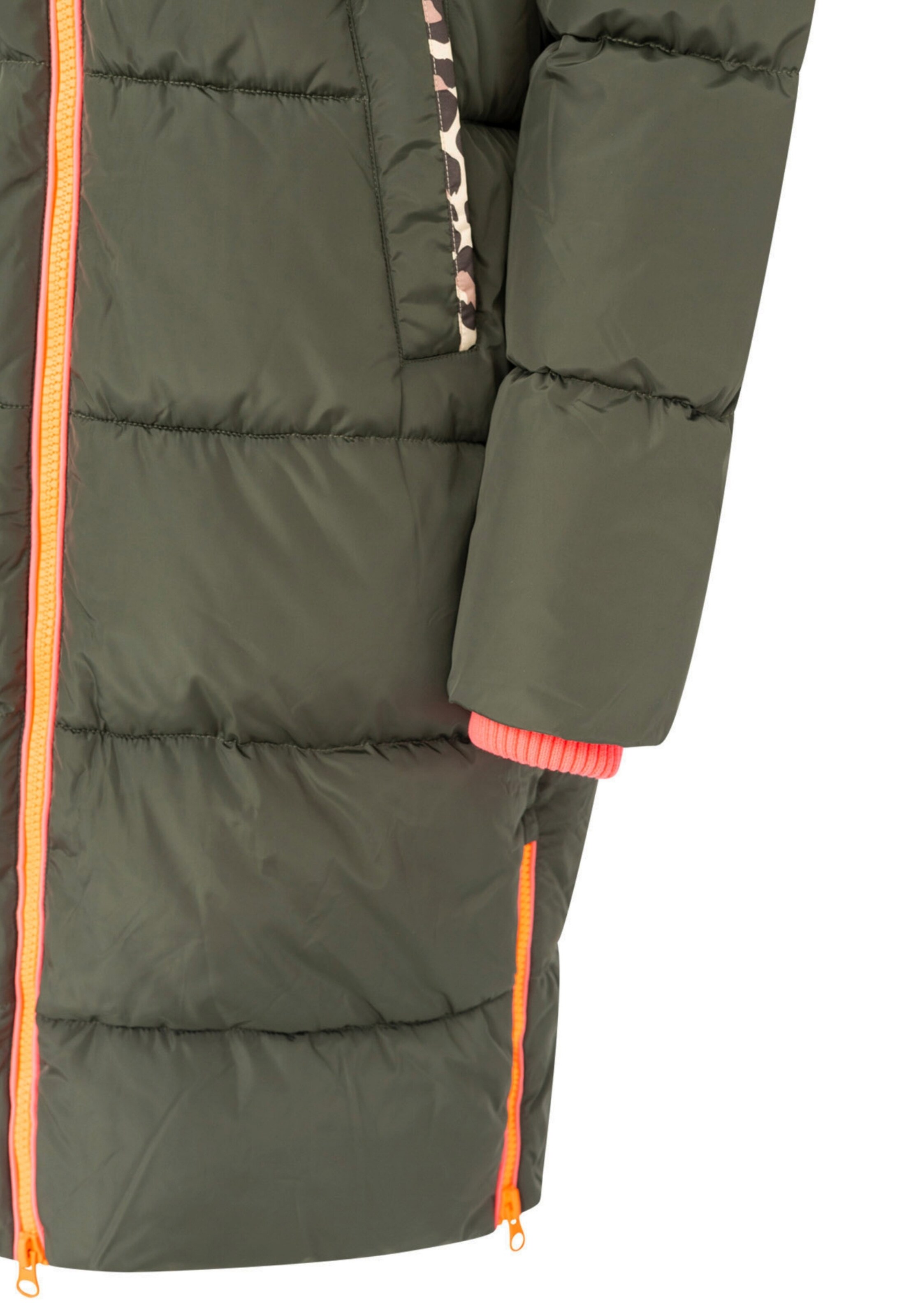 Zwillingsherz Winter coat in Green: side