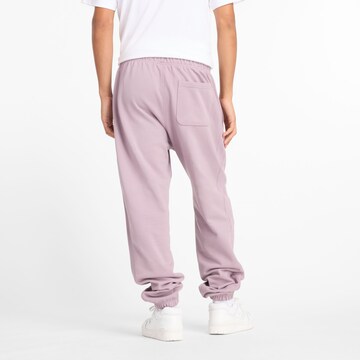 new balance Regular Broek in Lila