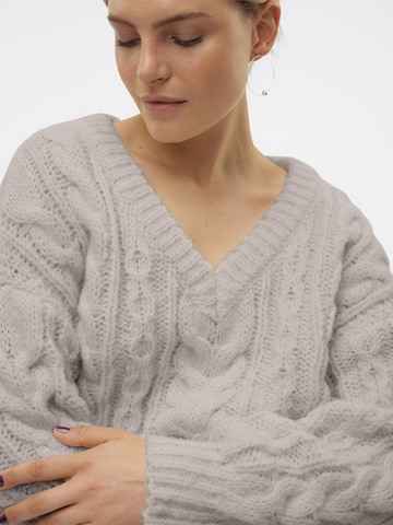 VERO MODA Pullover 'Dream' i grå