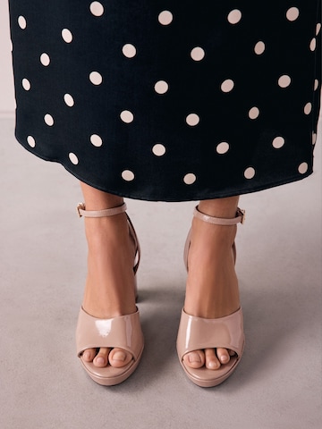 Next Sandalen met riem 'Forever Comfort' in Beige