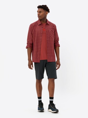 VAUDE Regular fit Athletic button up shirt 'Albsteig III' in Red