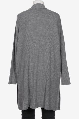 Yoek Sweater & Cardigan in XL in Grey
