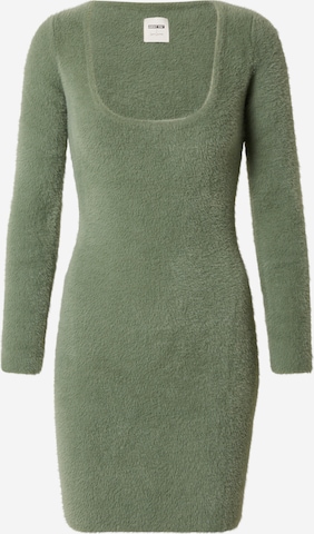 ABOUT YOU x Laura Giurcanu Knitted dress 'Alara' in Green: front