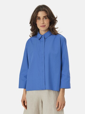 Masai Blouse in Blue: front