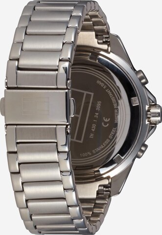 TOMMY HILFIGER Uhr in Silber