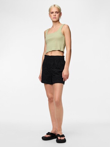 PIECES - regular Pantalón 'PCVilde' en negro