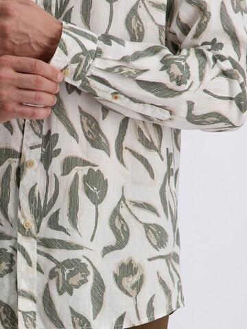 Coupe regular Chemise PIERRE CARDIN en vert